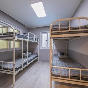 Dormitory Room Mixed